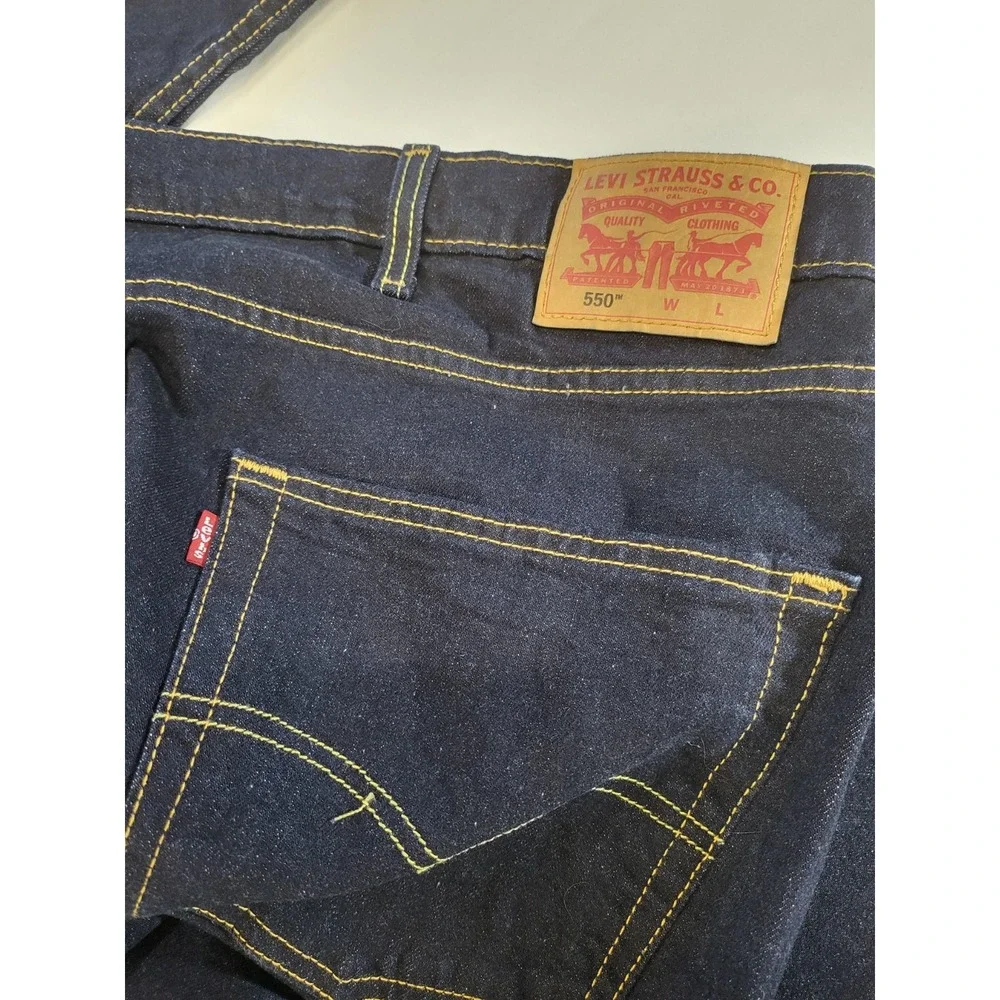 Levis 550 Relaxed Fit Jeans Mens 56x30 Dark Wash Indigo Denim Pants